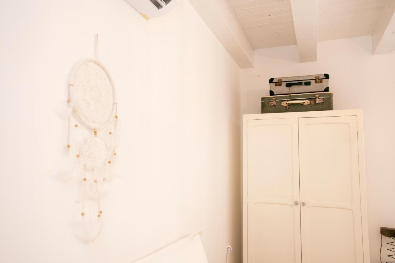 Casa Memi Bed & Breakfast Марцамеми Стая снимка