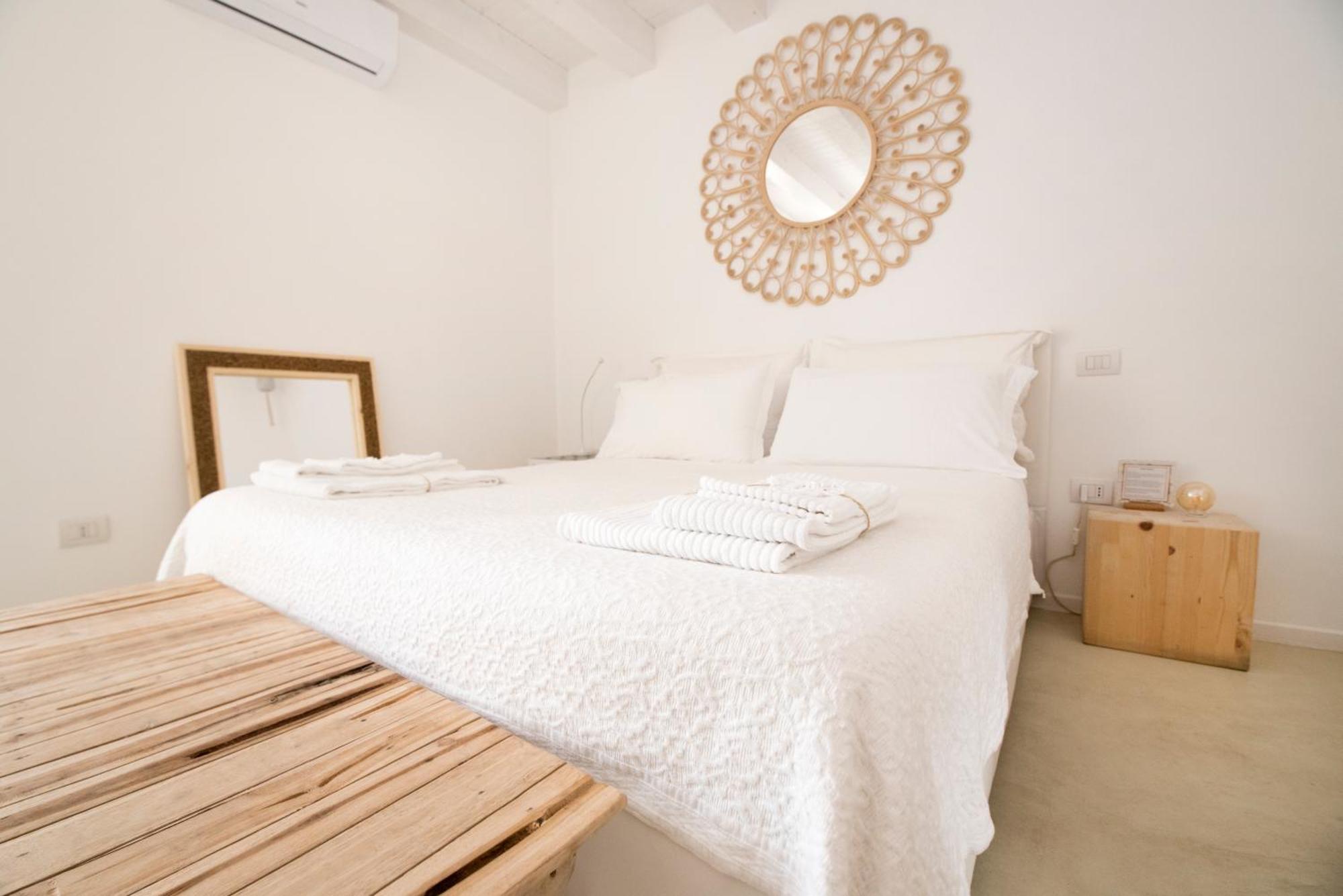 Casa Memi Bed & Breakfast Марцамеми Стая снимка